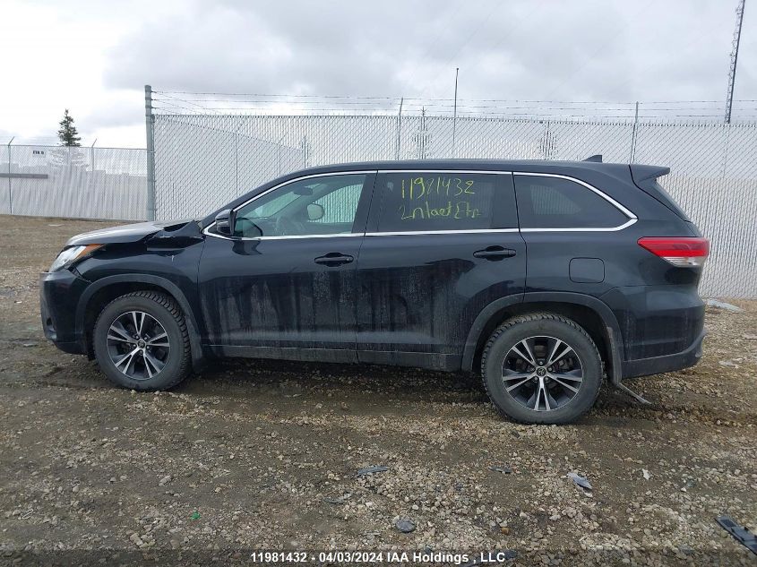 2018 Toyota Highlander Le/Le Plus VIN: 5TDBZRFH3JS490416 Lot: 11981432