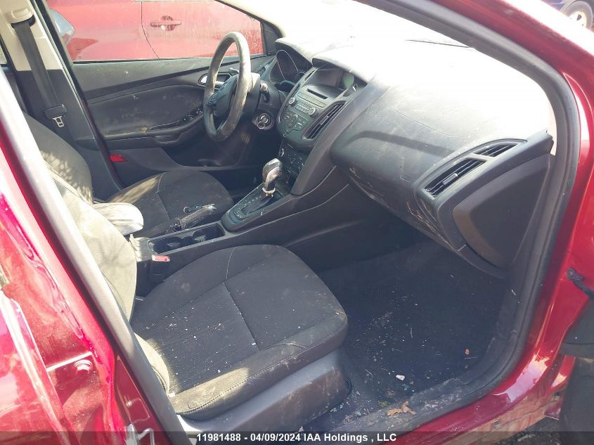 2015 Ford Focus Se VIN: 1FADP3K29FL330598 Lot: 39240399