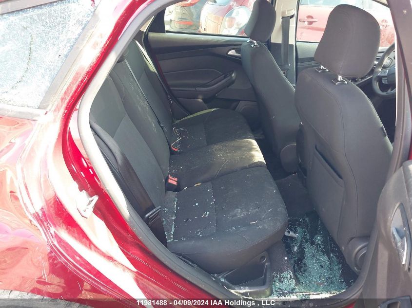 2015 Ford Focus Se VIN: 1FADP3K29FL330598 Lot: 39240399