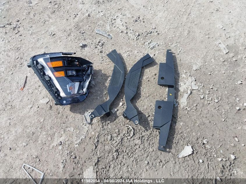 2024 Hyundai Kona 2.0L Preferred VIN: KM8HBCAB4RU110792 Lot: 11982054