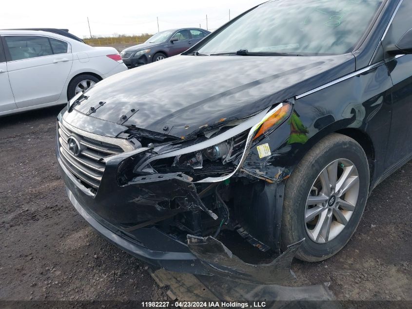 2015 Hyundai Sonata Se VIN: 5NPE24AF9FH026375 Lot: 11982227