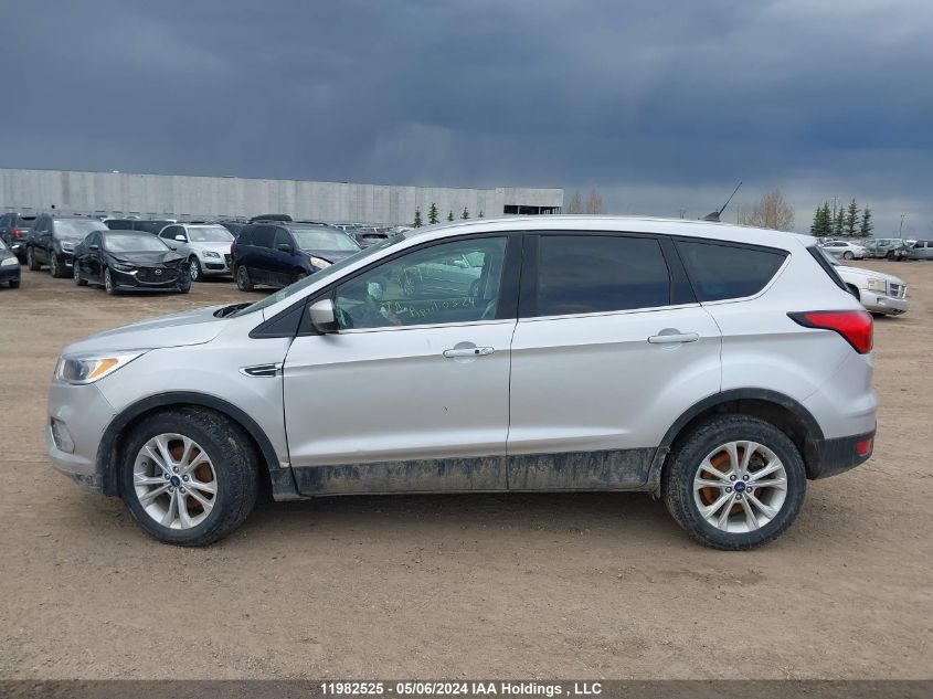 2019 Ford Escape Se VIN: 1FMCU0GD4KUB37637 Lot: 11982525