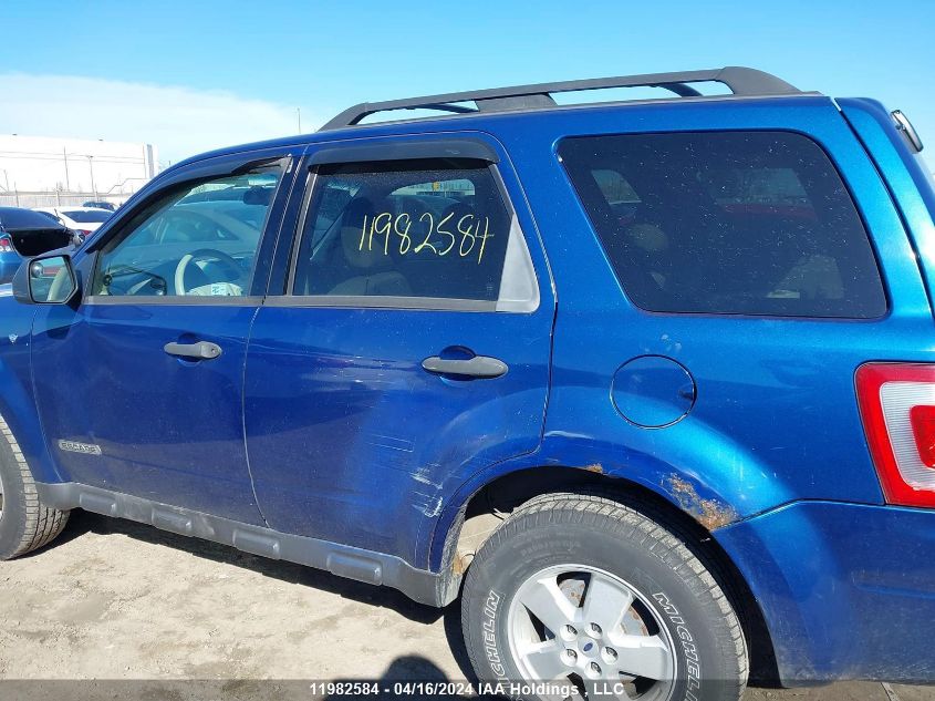 2008 Ford Escape Xlt VIN: 1FMCU93128KE79415 Lot: 42526294