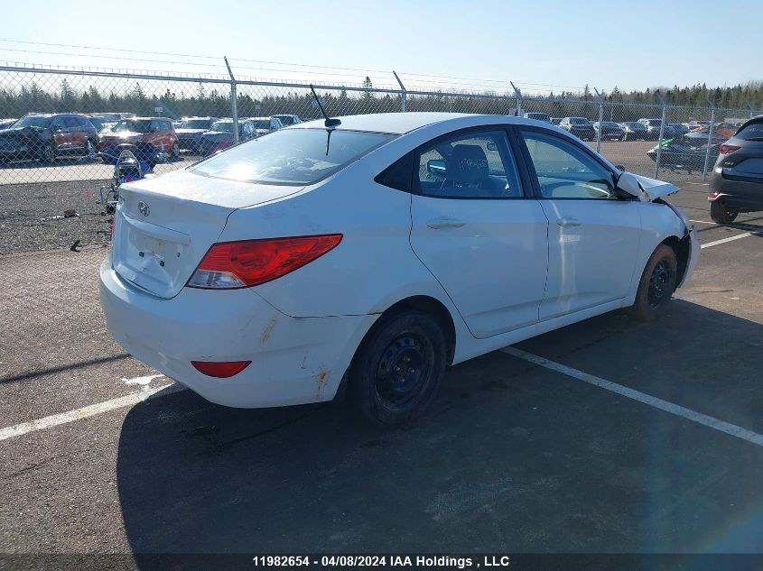 2014 Hyundai Accent Gls/Gs VIN: KMHCT4AE5EU731055 Lot: 11982654