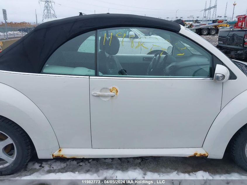 2009 Volkswagen New Beetle S VIN: 3VWRF21Y79M411571 Lot: 11982773