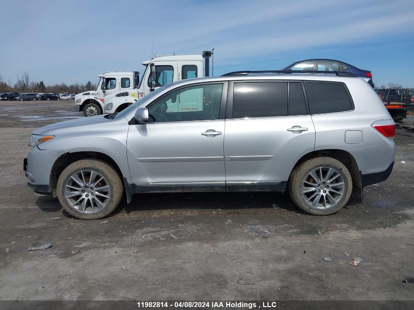 2013 Toyota Highlander Plus/Se VIN: 5TDBK3EH3DS176689 Lot: 11982814