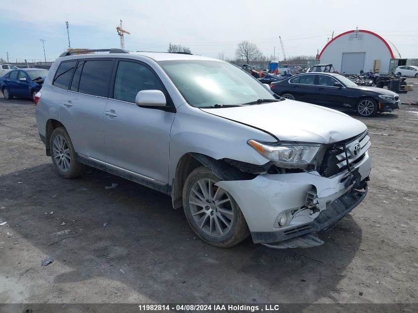 2013 Toyota Highlander Plus/Se VIN: 5TDBK3EH3DS176689 Lot: 11982814