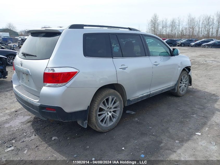 2013 Toyota Highlander Plus/Se VIN: 5TDBK3EH3DS176689 Lot: 11982814