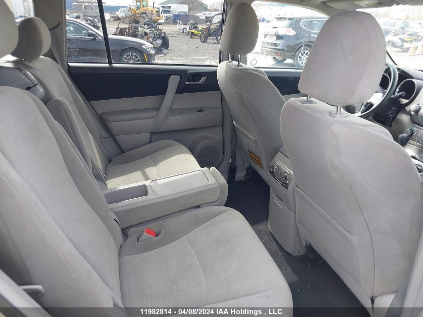 2013 Toyota Highlander Plus/Se VIN: 5TDBK3EH3DS176689 Lot: 11982814