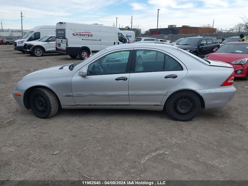 2001 Mercedes-Benz C-Class VIN: WDBRF61J71F116132 Lot: 61843073