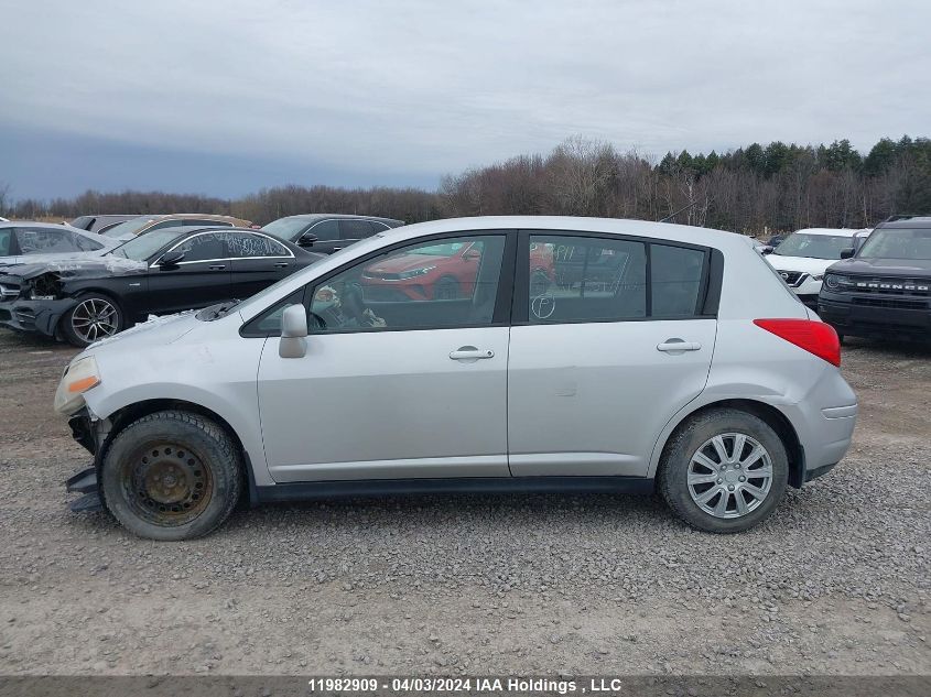 2009 Nissan Versa 1.8 S VIN: 3N1BC13E29L389742 Lot: 11982909