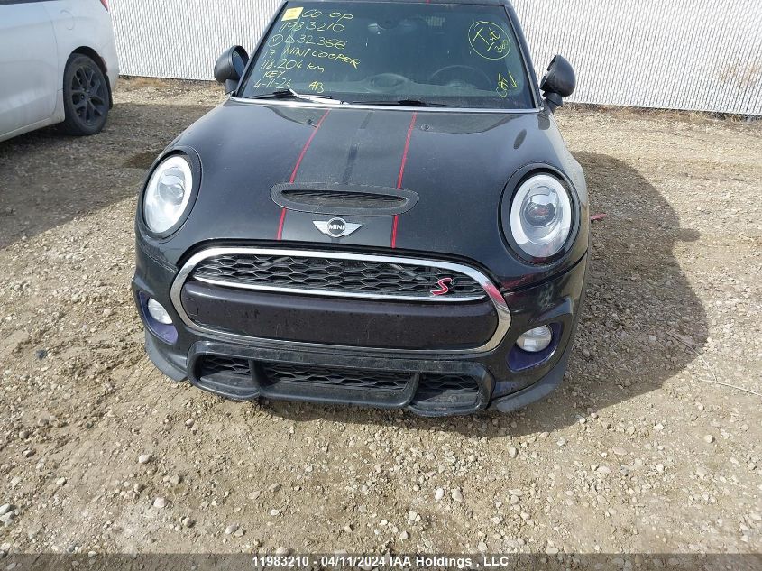 2017 Mini Cooper Hardtop 5 Door VIN: WMWXU3C57H2D32366 Lot: 39227509