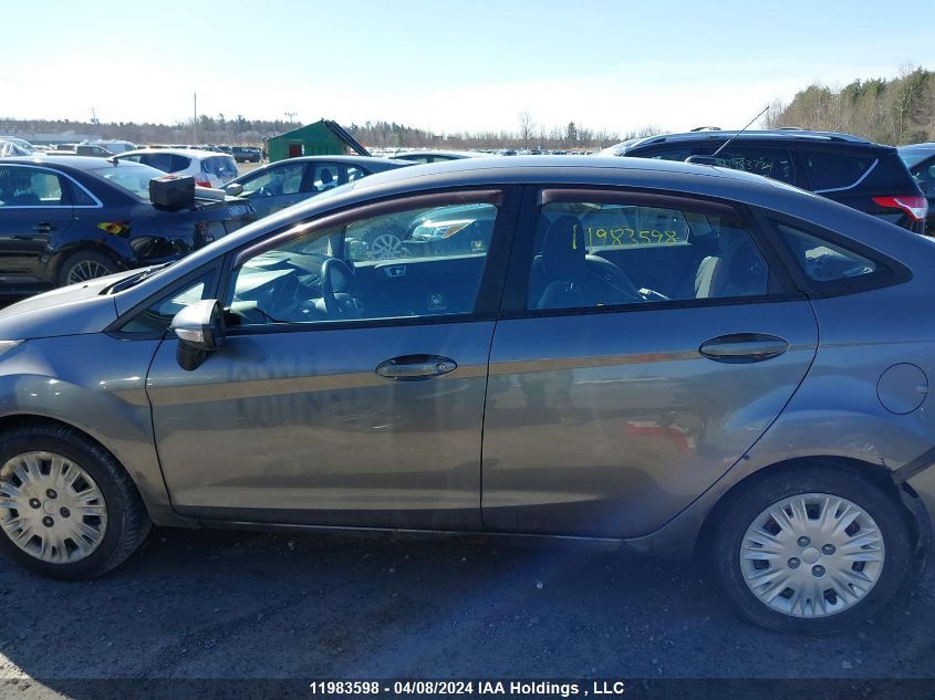 2014 Ford Fiesta Se VIN: 3FADP4BJ7EM213757 Lot: 39240834