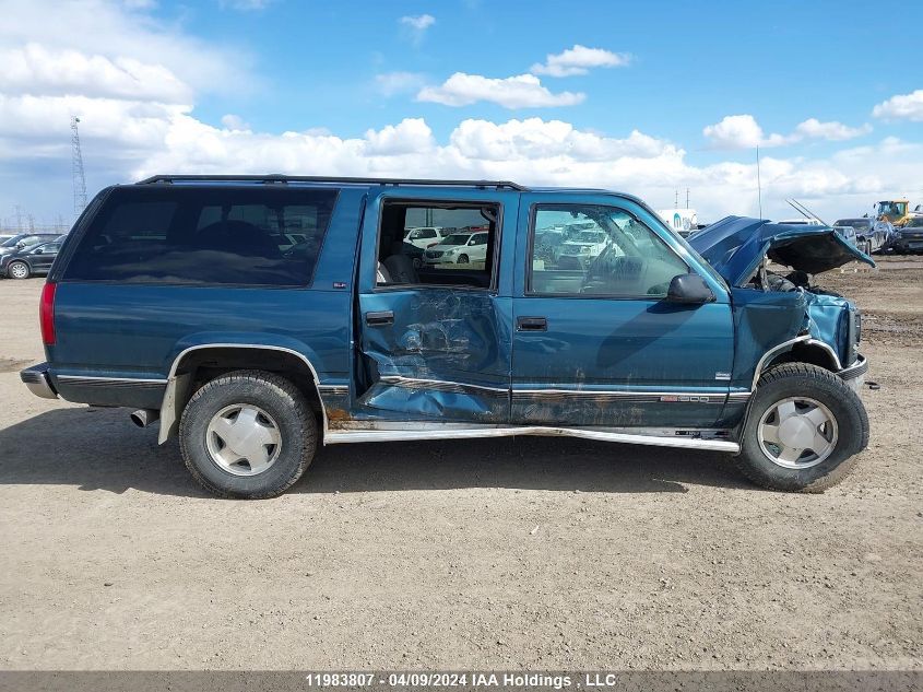 1995 GMC Suburban K1500 VIN: 1GKFK16K2SJ747149 Lot: 11983807