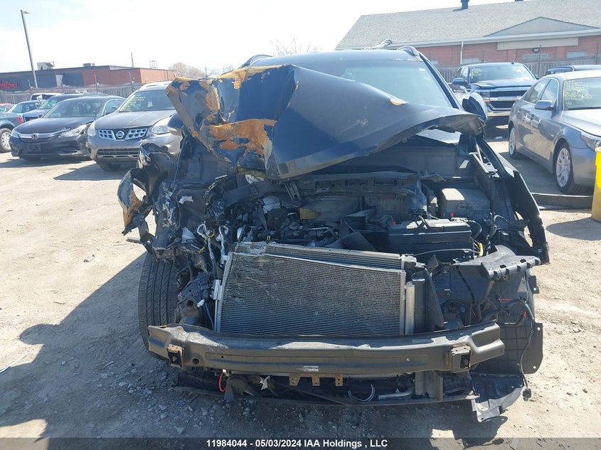 2017 Hyundai Santa Fe Se/Limited VIN: KM8SNDHF4HU193330 Lot: 11984044