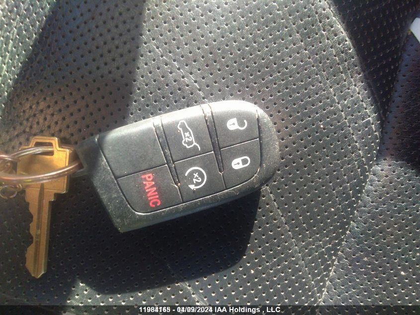 2015 Jeep Grand Cherokee Overland VIN: 1C4RJFCM2FC757317 Lot: 11984165