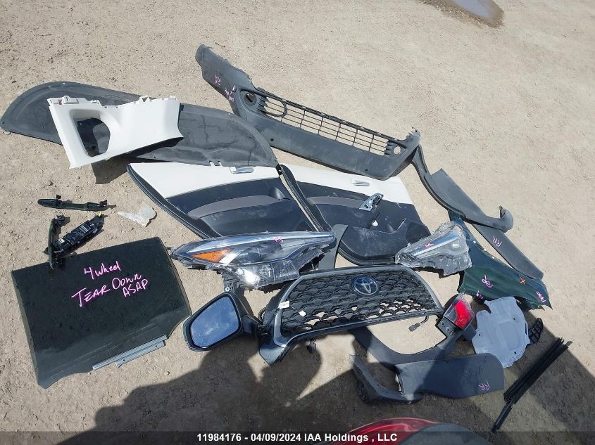 2023 Toyota Corolla Cross Xle VIN: 7MUDAABG8PV049670 Lot: 11984176