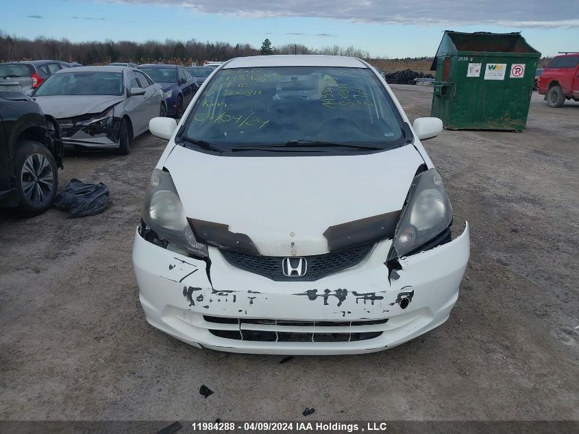 2010 Honda Fit VIN: JHMGE8H57AC800811 Lot: 11984288