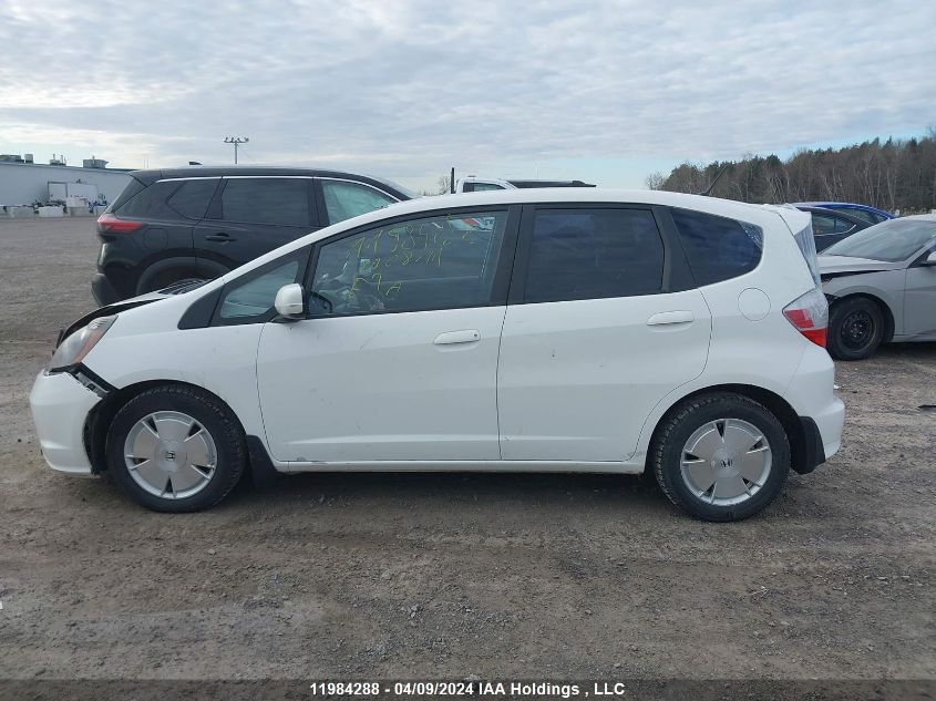 2010 Honda Fit VIN: JHMGE8H57AC800811 Lot: 11984288