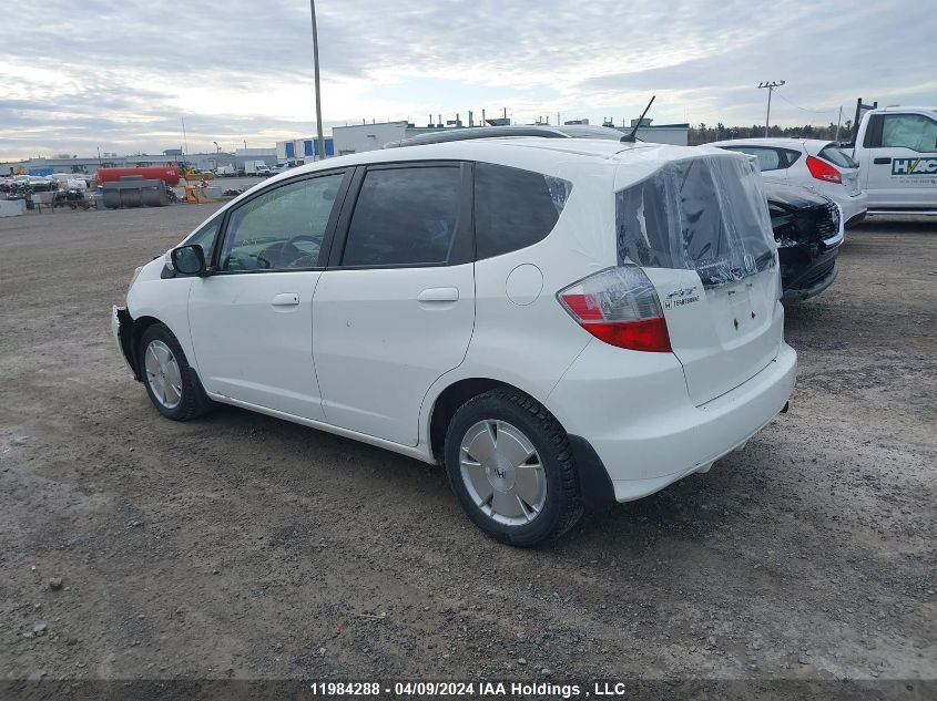 2010 Honda Fit VIN: JHMGE8H57AC800811 Lot: 11984288