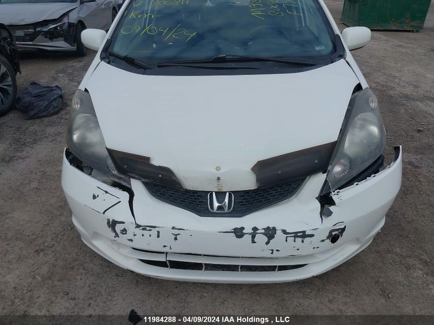 2010 Honda Fit VIN: JHMGE8H57AC800811 Lot: 11984288