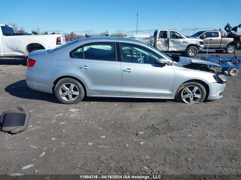 2014 Volkswagen Jetta Sedan VIN: 3VWWL7AJ5EM331174 Lot: 11984316