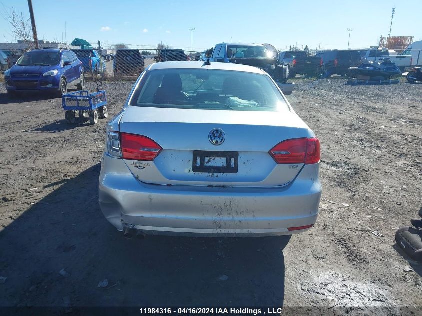 2014 Volkswagen Jetta Sedan VIN: 3VWWL7AJ5EM331174 Lot: 11984316
