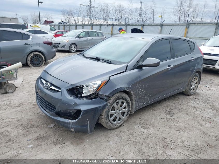 2013 Hyundai Accent Gls/Gs VIN: KMHCT5AE2DU131761 Lot: 11984938