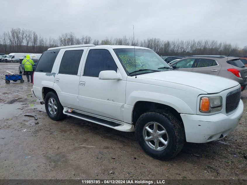 2000 Cadillac Escalade VIN: 1GYEK63R1YR196397 Lot: 44611864