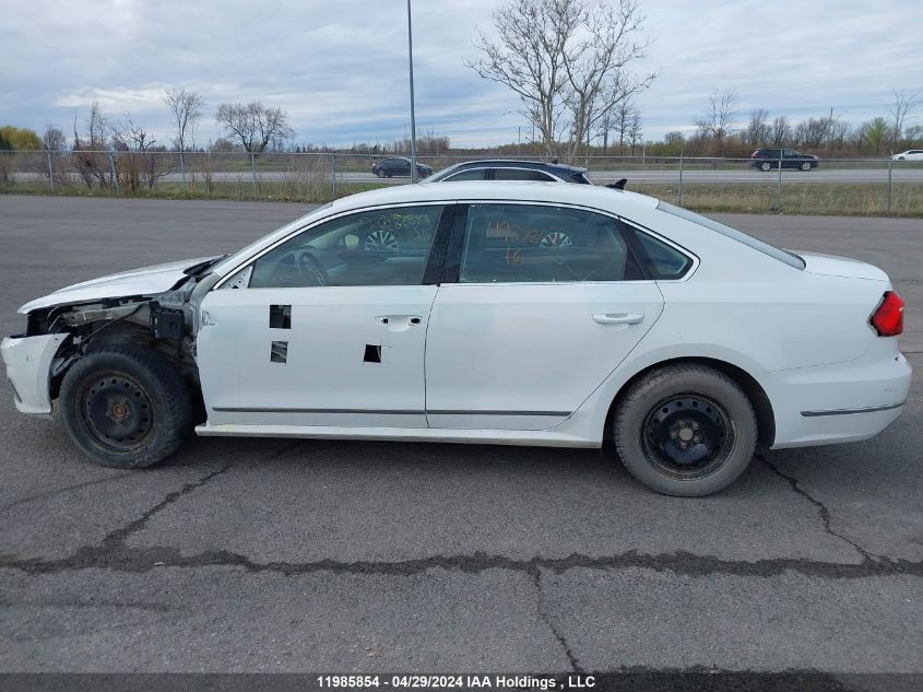 2016 Volkswagen Passat VIN: 1VWAS7A32GC043213 Lot: 11985854