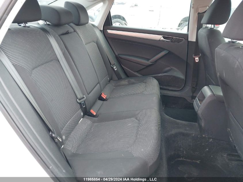 2016 Volkswagen Passat VIN: 1VWAS7A32GC043213 Lot: 11985854