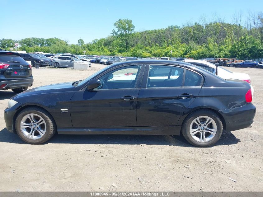 2011 BMW 328 Xi VIN: WBAPK7C55BA818987 Lot: 11985945