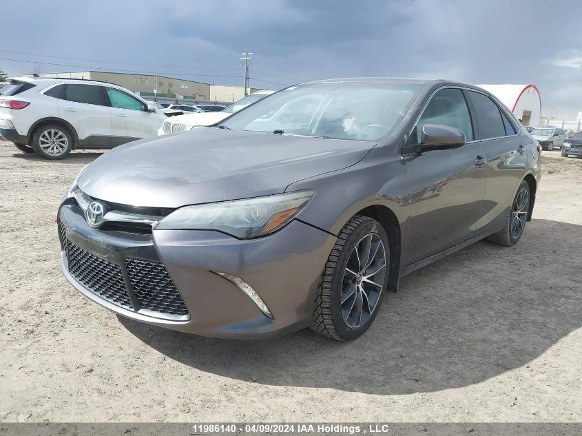 2015 Toyota Camry Xse/Xle VIN: 4T1BK1FK0FU561670 Lot: 39227502