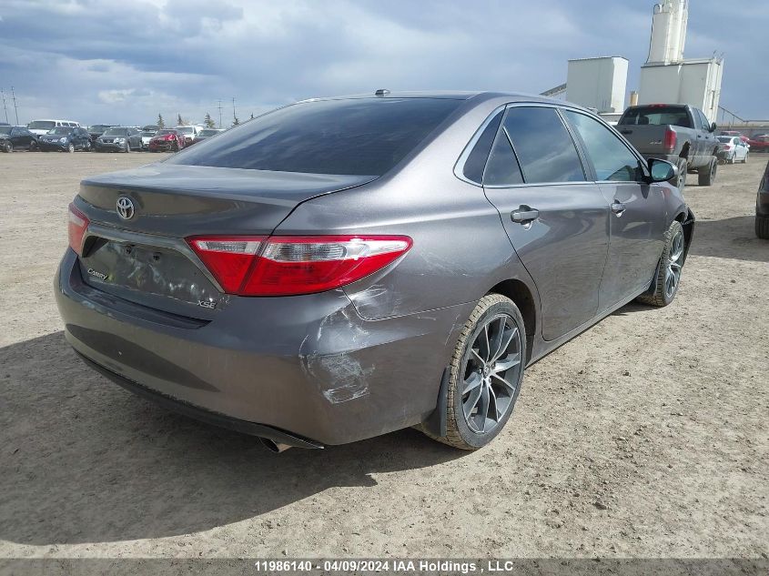 2015 Toyota Camry Xse/Xle VIN: 4T1BK1FK0FU561670 Lot: 39227502