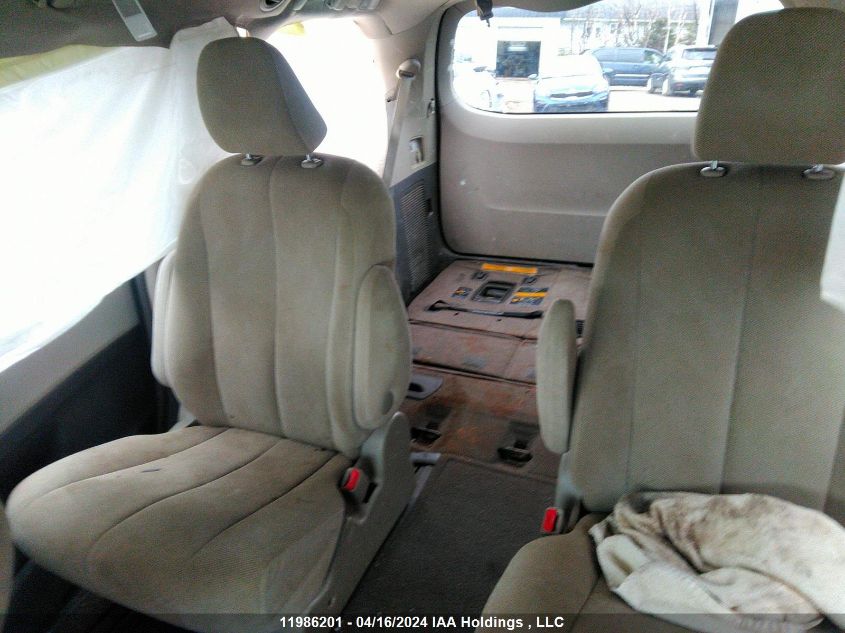 2013 Toyota Sienna V6 7 Passenger VIN: 5TDZK3DC1DS351462 Lot: 11986201