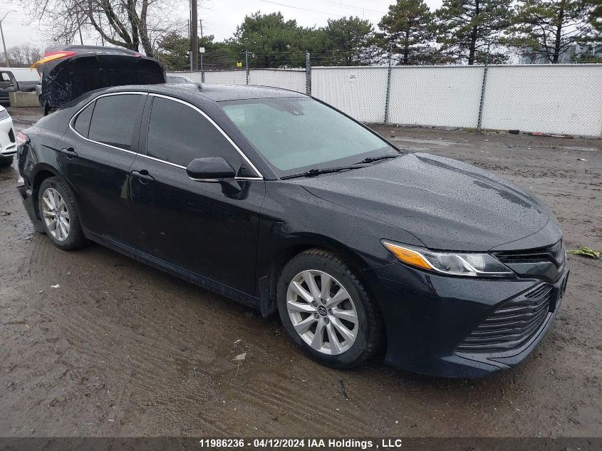 2019 Toyota Camry Le/Se/Xle VIN: 4T1B11HK1KU165421 Lot: 11986236