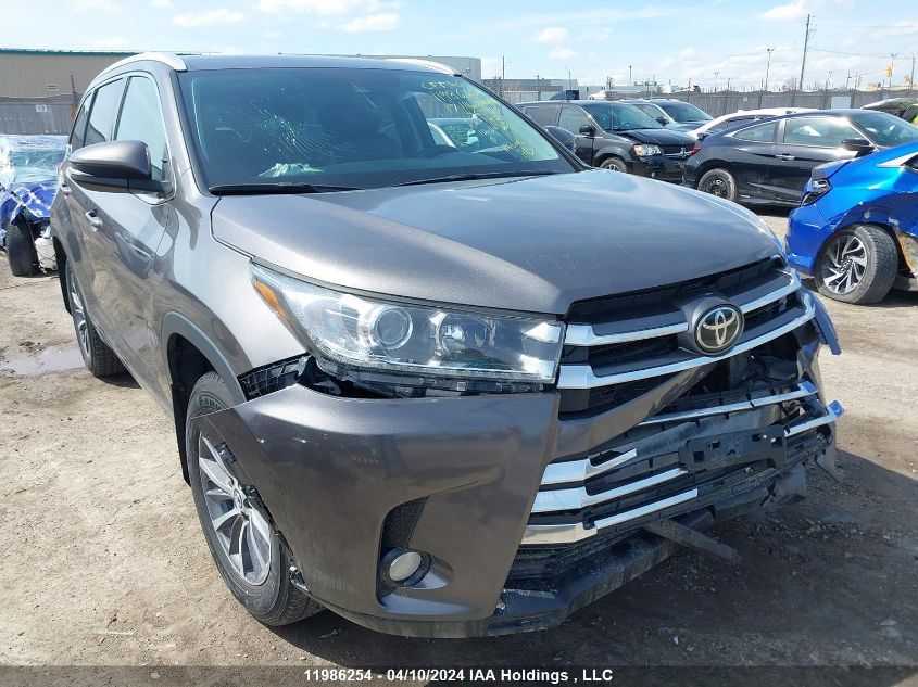2017 Toyota Highlander Se/Xle VIN: 5TDJZRFH1HS363945 Lot: 11986254