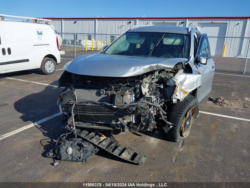 2015 Nissan Rogue VIN: 5N1AT2MV5FC902983 Lot: 11986378