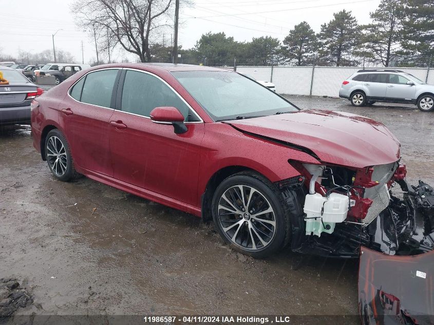 2018 Toyota Camry Le/Se/Xle VIN: 4T1B11HK5JU610791 Lot: 76516353