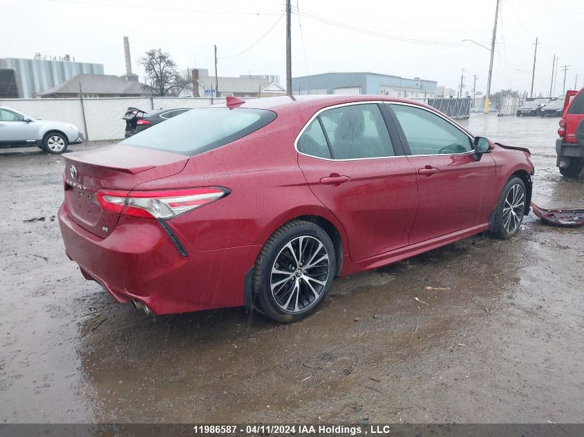 2018 Toyota Camry Le/Se/Xle VIN: 4T1B11HK5JU610791 Lot: 76516353