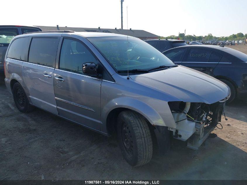 2015 Chrysler Town & Country VIN: 2C4RC1CGXFR678282 Lot: 11987581