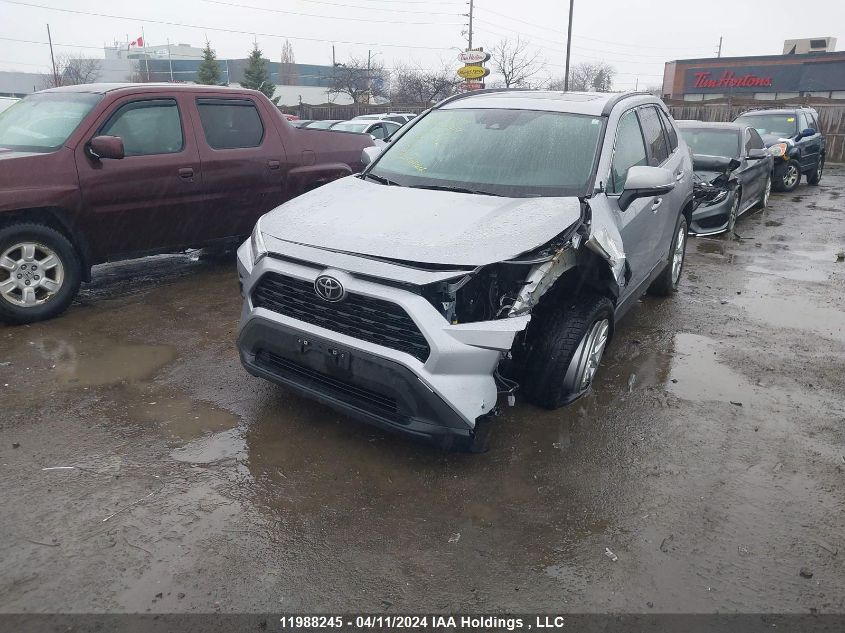 2022 Toyota Rav4 Xle/Xle Premium VIN: 2T3R1RFV1NC256714 Lot: 11988245