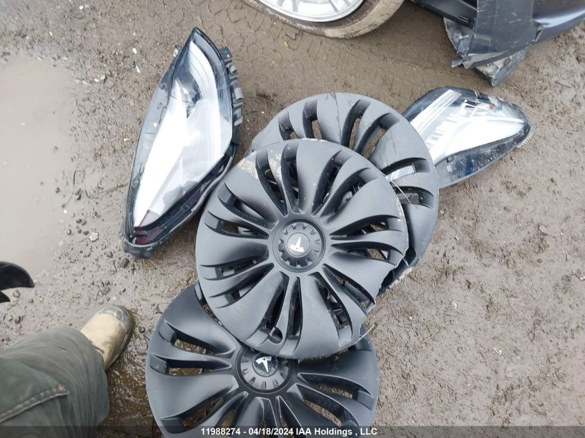 2022 Tesla Model Y VIN: 7SAYGAEE4NF431719 Lot: 11988274