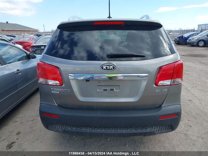 2013 Kia Sorento VIN: 5XYKUDA26DG402786 Lot: 11988458