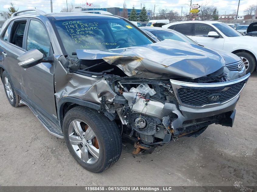 2013 Kia Sorento VIN: 5XYKUDA26DG402786 Lot: 11988458