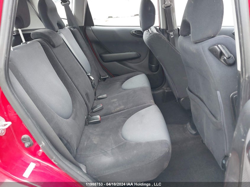 2007 Honda Fit S VIN: JHMGD37667S818375 Lot: 11988753