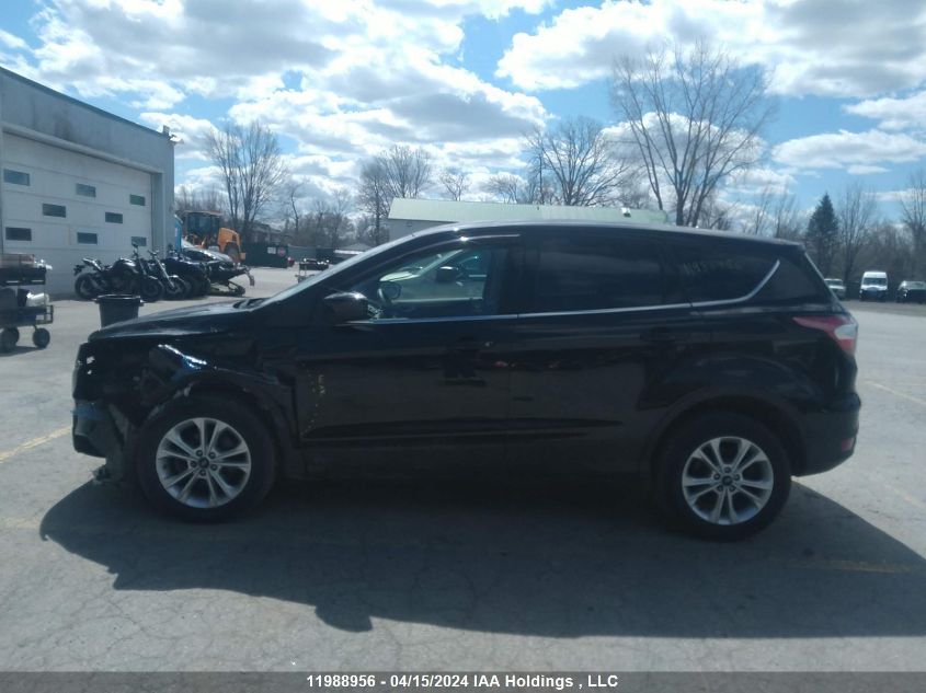 2017 Ford Escape Se VIN: 1FMCU0GD9HUD00226 Lot: 11988956