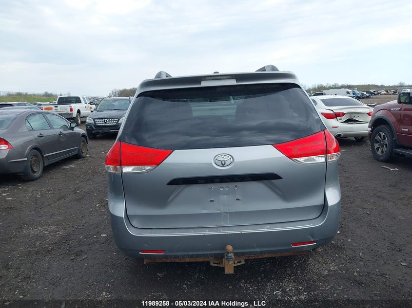 2013 Toyota Sienna V6 7 Passenger VIN: 5TDZK3DC5DS347558 Lot: 11989258
