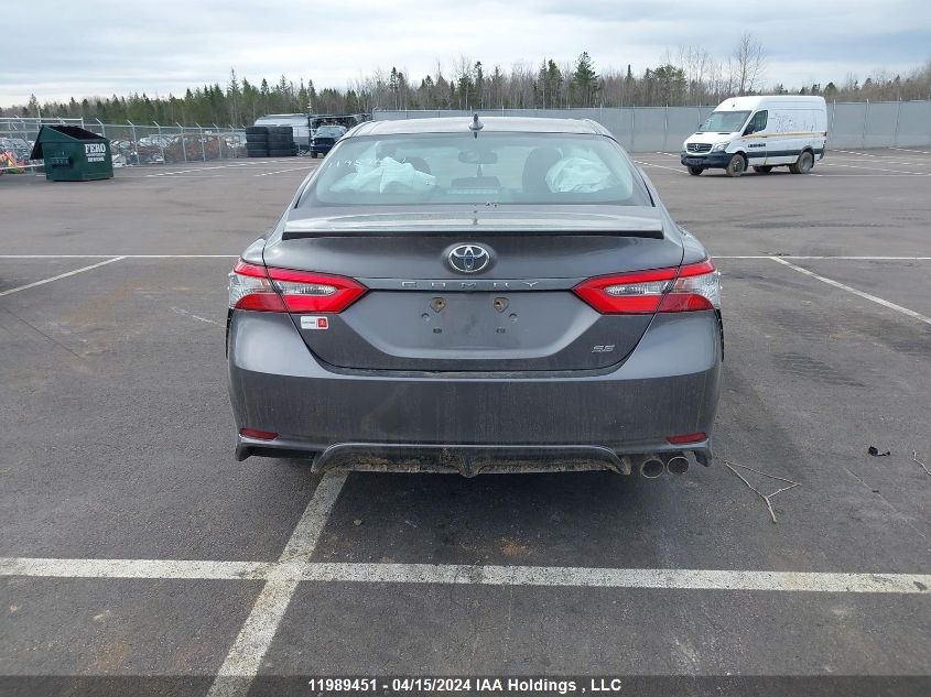 2018 Toyota Camry L/Le/Xle/Se/Xse VIN: 4T1B11HK8JU106820 Lot: 11989451