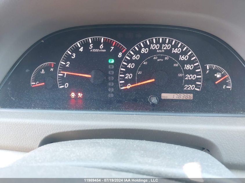 2005 Toyota Camry VIN: 4T1BE32K45U411360 Lot: 11989454